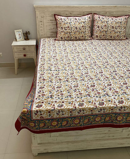 Firdaus 100% Cotton Hand Block Printed Red & White Dual Sided Bedding Set, King Size - Tasseled Home